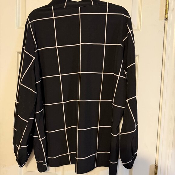 Black & White Grid Print Top – Plus Size, NWOT, Checkered - Picture 2 of 4